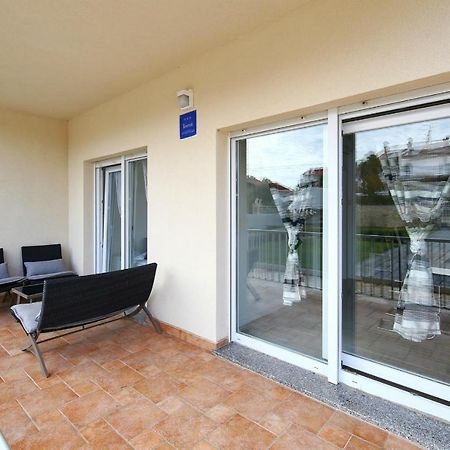 Apartments Matkovic Sveti Filip i Jakov Ngoại thất bức ảnh