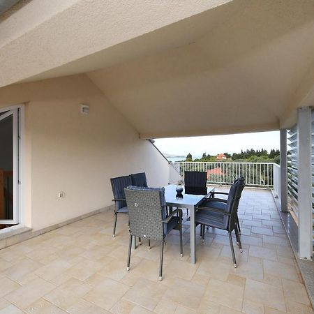 Apartments Matkovic Sveti Filip i Jakov Ngoại thất bức ảnh